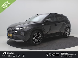 Hyundai Tucson 1.6 T-GDI PHEV N Line Sky 4WD / Trekhaak / All Seasonbanden / Stoelverwarming & Stoelkoeling voor / Blindspot camera / SoH 100% / GROOT Glazen schuif-kanteldak / Parkeersensoren voor & achter / Historie aanwezig /
