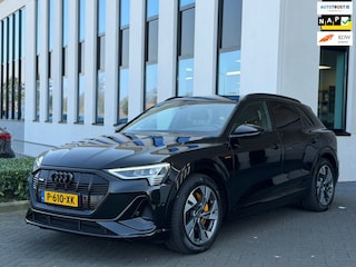 Audi e-Tron 55 quattro 408 pk S edition 95 kWh, 2 X S-LINE, camera, afn trekhaak, vele opties, 1 e eigenaar, NL auto met nap