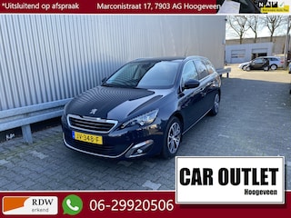 Peugeot 308 SW 1.2 PureTech Blue Lease Premium AUTOMAAT, Clima, Pano, Navi, CC, Multimediaschermen achter, PDC, LM, Trekh, nw. APK – Inruil Mogelijk –