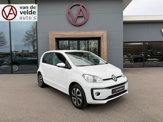 Volkswagen Up 1.0 Active 5-deurs | Lichtmetalen velgen | Mistlampen | Extra getint glas | Leder stuurwiel | Stoelverwarming | Bluetooth | Rijklaar incl. garantie