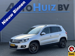 Volkswagen Tiguan 2.0 TSI Sport&Style 4Motion PDC Trekhaak Cruise Control Leder Navigatie Stoelverwarming