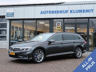Volkswagen Passat Variant 1.4 TSI PHEV GTE Business | Leder | 18 inch | Massage | Stoelverw |