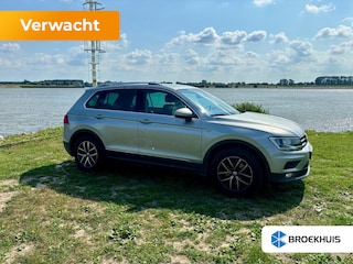 Volkswagen Tiguan 1.5 TSI 150 pk ACT Comfortline Business | Trekhaak | Stoelverwarming | Navigatie | Cruise control Adaptief |