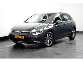 Volkswagen Golf 1.4 eHybrid 204 pk Style | Climatronic | Navigatie | Cruise control Adaptief |