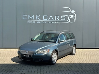 Volvo V50 2.4 Momentum / Automaat / Leer / PARKSEN.
