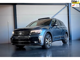Volkswagen Tiguan 1.5 TSI R-Line 7pers, Panodak, ACC, Trekhaak, Dyn, Stuurverwarming, Ergo