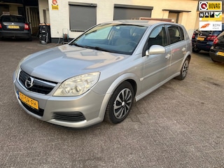 Opel Signum 1.9 CDTi Elegance AUT/AIRCO/NAVI BJ 2006