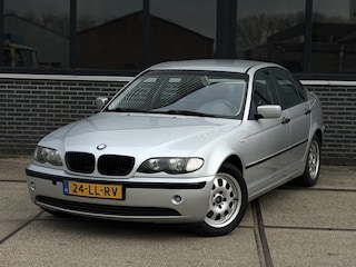 BMW 316i Black & Silver