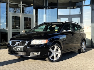 Volvo V50 2.5 T5 AWD AUT. MOMENTUM LEDER - MEMORY - STOELVERW. - CRUISE