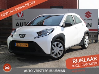 Toyota Aygo 1.0 VVT-i MT Play Achteruitrijcamera, Cruise Control Adaptief, Apple Carplay/Android Auto, Elektrische Ramen