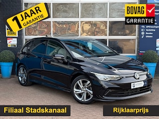 Volkswagen Golf 1.5 TSI R-Line | Trekhaak | Winterpakket | Achteruitrijcamera |
