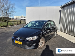 Volkswagen Golf Sportsvan 1.0 TSI Trendline 115PK | Climate control | Parkeersensor voor en achter | Hill Hold | 15"LMV
