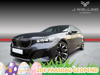BMW 5-serie Touring 520i Pano / B&W / tr.hk / 21 inch / HUD