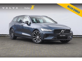 Volvo V60 T6 350PK Automaat AWD Plus Dark / Adaptive cruise control / Elektrische stoelen / Harman Kardon audio / Trekhaak / Pilot assist / BLIS / Stoel en stuur verwarming / Elektrische achterklep / Parkeersensoren met 360 camera / Google infotainment