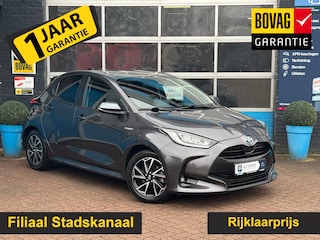 Toyota Yaris 1.5 Hybrid Style | Achteruitrijcamera | Voorstoelen Verwarmd | Beats Audio |