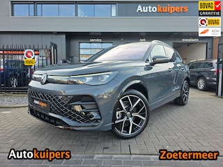 Volkswagen Tiguan 1.5 eHybrid R-line Edtion PHEV | NIEUW | Met o.a. panoramadak, Harman Kardon en elektr. uitklapbare trekhaak!