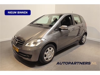 Mercedes-Benz A-klasse 180 BlueEFFICIENCY Business Class - Stoelverwarming - Leder - Trekhaak