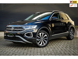 Volkswagen T-Roc 1.5 TSI Style Aut. | ACC | Panoramadak | CarPlay | PDC met camera | Stoelverw. | IQ Led |1e eig. |