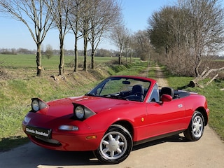 Mazda MX-5 NA 1.6i-16V 116pk 1991, CLASSIC RED, ZEER ORIGINEEL