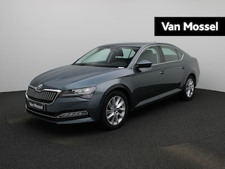 Skoda Superb 1.4 TSI iV PHEV Business Edition | Automaat | Navigatie | Apple CarPlay / Android Auto | Automatische Airco | Cruise Control | LED Koplampen | Parkeersensoren + Camera | Elektrisch verstelbare stoelen met geheugen | Verwarmde Stoelen | Keyless Entry & Start | Draadloze Telefoonlader | Lichtmetalen Velgen | Lane Assist |