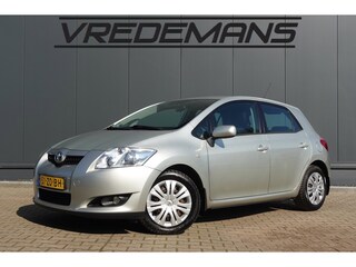 Toyota Auris 1.6-16V Sol