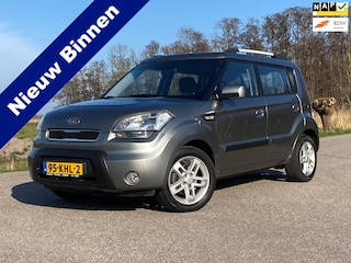Kia Soul 1.6 X-tra Airco 16" Velgen slechts 155.174 km Trekhaak Nieuwe APK