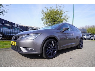 Seat Leon Sportstourer 1.2 TSI 110pk Style Business Navigatie