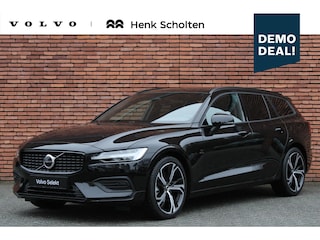 Volvo V60 B4 Essential Edition | Adaptieve Cruise Control | Dodehoekwaarschuwing | Verwarmbare voorstoelen | Stuurwielverwarming | Parkeersensoren V+A | Achteruitrijcamera | Extra getint glas achter