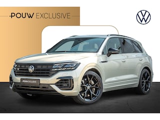 Volkswagen Touareg R 3.0 TSI 436pk 4MOTION | Trekhaak | Panoramadak | Luchtvering | Softclose | 22" Velgen | 360 Camera