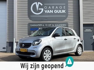Smart Forfour 1.0 71PK Pure Airco,CruiseControl,Leder,Isofix,Radio/CdSpeler,Start/Stop,Bluetooth,Usb,AutomatischeVerlichting,Elekt