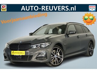 BMW 3-serie Touring 330e xDrive M-Sport / Panorama / ACC / Cam / Carbon / CarPlay