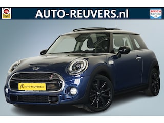 Mini Mini 2.0 Chili / Pano / Voorruitverwarming / LED / Navi