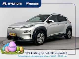 Hyundai Kona EV Fashion 64 kWh | SoH 95% | Warmtepomp | Head-up display | Navigatie | Camera | Dodehoek | Parkeersensoren | Apple Carplay | Android Auto |