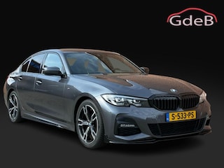 BMW 318I HIGH EXECUTIVE M-Sport  M Performance pakket