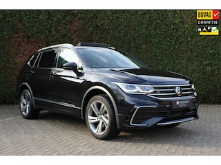 Volkswagen Tiguan 1.5 TSI R-Line Business+ 7p. pano/trekhaak