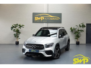 Mercedes-Benz GLB 200 AMG Line 7p. | Pano | Widescreen | Sfeerverlichting | Camera | Elektr klep