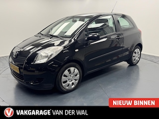 Toyota Yaris 1.3 VVTi Sol Airco-Elek.ramen-Elek.spiegels