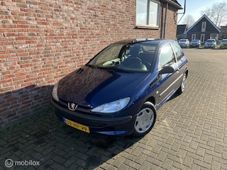 Peugeot 206 1.1 XR