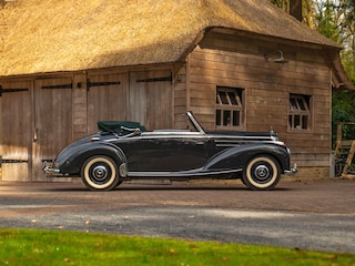 Mercedes-Benz A-klasse 220 Cabriolet W187 | Curved windshield