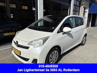 Toyota Verso-S 1.3 VVT-i Aspiration PANORAMA/CAMERA