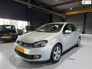 Volkswagen Golf 1.2 TSI Highline BlueMotion Cruise | PDC