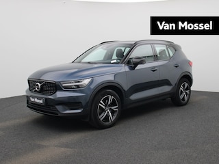 Volvo XC40 2.0 B4 AWD R-Design | Automaat | Apple Carplay/Android Auto | Achteruitrijcamera | Stoelverwarming | Parkeersensoren |