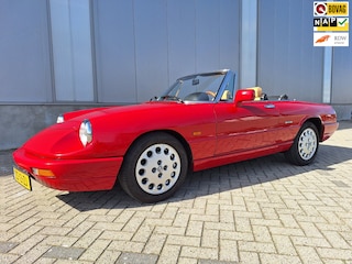 Alfa Romeo Spider 2.0 -origineel NL-
