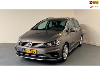 Volkswagen Golf Sportsvan 1.4 TSI Connected Series | AUTOMAAT | TREKHAAK | PARKEERSEN. |