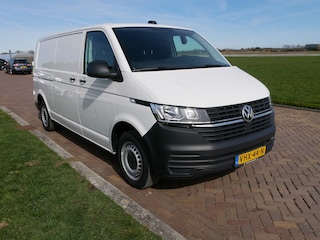 Volkswagen Transporter 2.0 TDI L2H1 28 AC 2021 ** 12499 EX BTW **