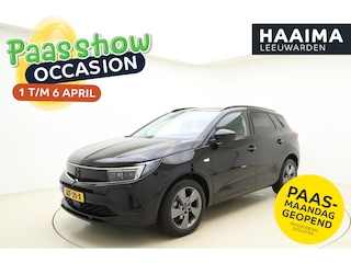 Opel Grandland 1.2 Turbo GS Line 130 PK | Navigatie | Camera | Keyless | Electrische achterklep | Dakrails | Stoel & Stuurverwarming | AGR Stoelen | Climate control