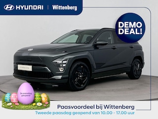 Hyundai Kona Pure Edition 64.8 kWh | BTW auto | Voor en achter parkeersensoren | Batterijverwarming | 17 inch lichtmetalen velgen