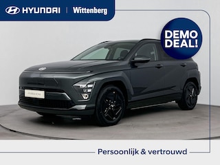 Hyundai Kona Pure Edition 64.8 kWh | BTW auto | Voor en achter parkeersensoren | Batterijverwarming | 17 inch lichtmetalen velgen