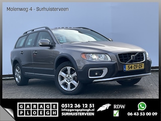 Volvo XC70 2.4 D5 185pk AWD Momentum Leer Clima Cruise Trekhaak 4x4