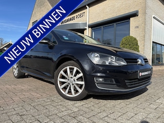 Volkswagen Golf 5DRS 1.2 TSI Automaat Business Edition All-Seasons / Camera / Navigatie
